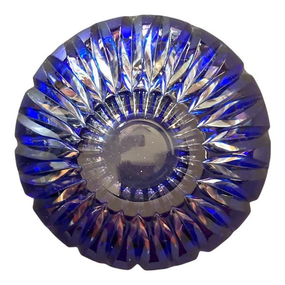 Vintage Art Crystal Bowl - Picture 4 of 8